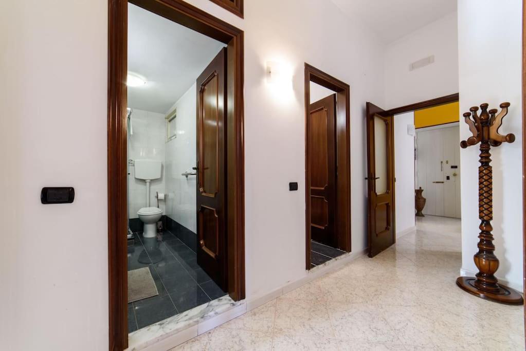 Casa Vacanze “In Centro” Salerno Zewnętrze zdjęcie